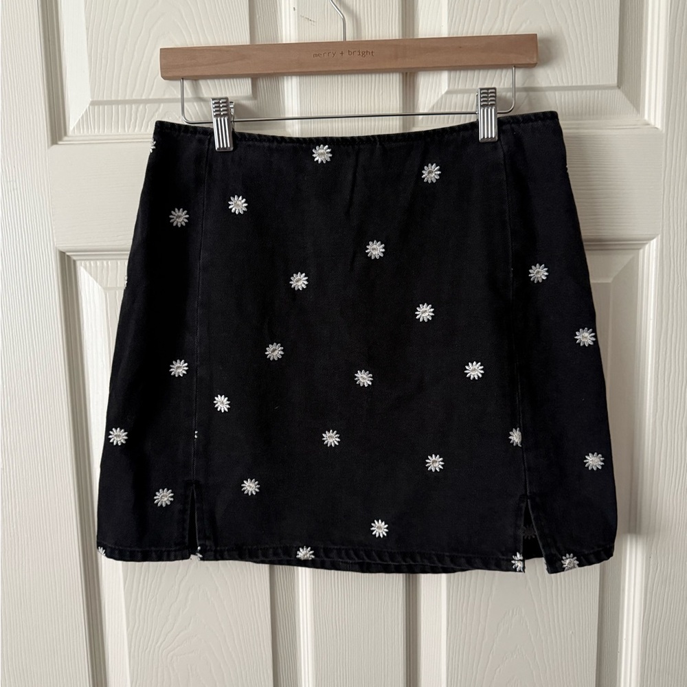 Gianni Bini Black and White Mini Skirt